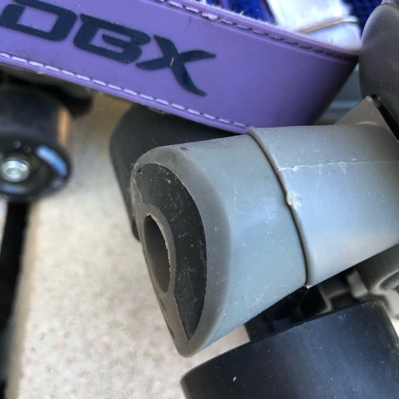DBX Kids Purple Roller Skates 5-8 - Picture 4 of 9